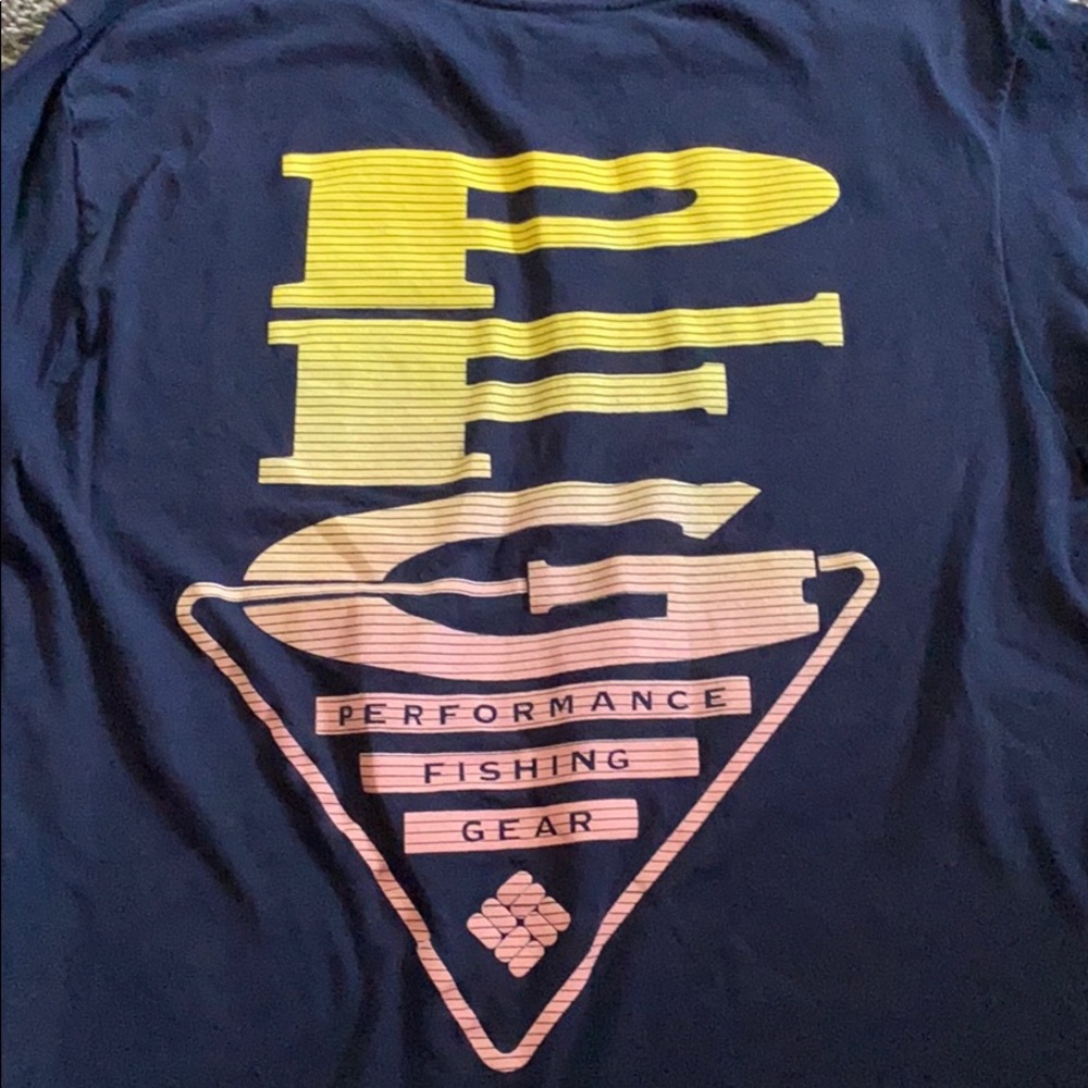 Columbia PFG shirt